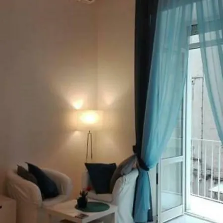 Borgo Di San Gennaro * Naples